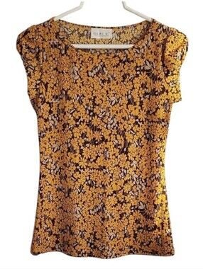 Geri C  Buttercup Yellow Floral Gathered Bab Cap-Sleeve Tee On Brown Jr.M